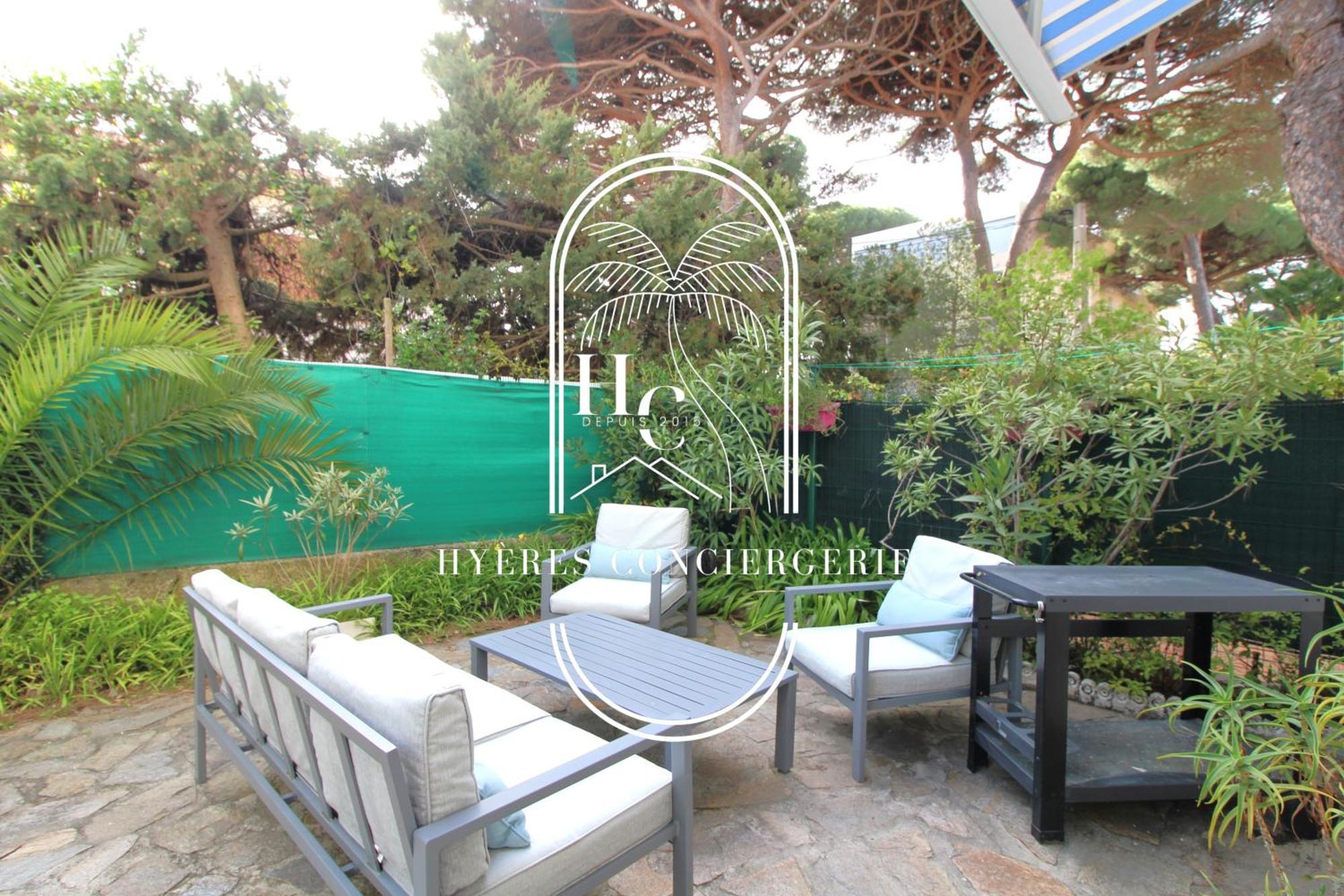 Duplex Au Coeur Du Port D'Hyeres- Plages Parking By Hc Zewnętrze zdjęcie