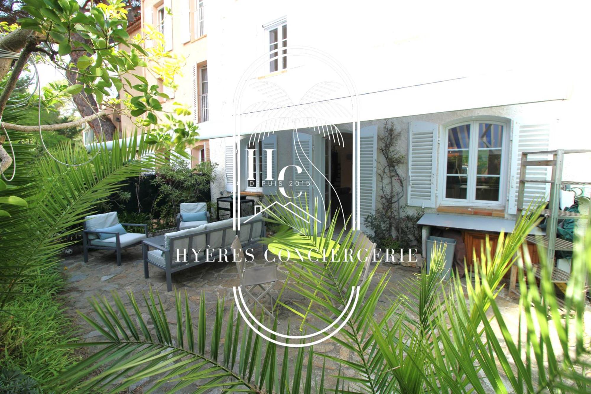 Duplex Au Coeur Du Port D'Hyeres- Plages Parking By Hc Zewnętrze zdjęcie