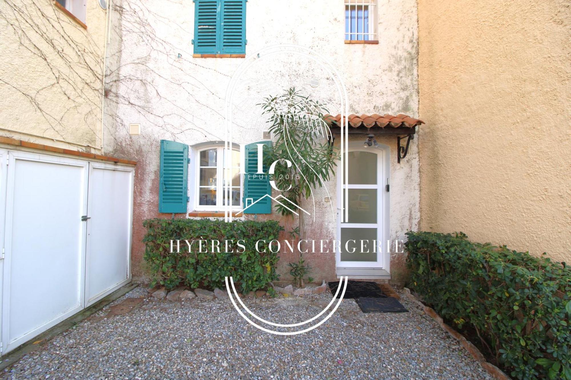 Duplex Au Coeur Du Port D'Hyeres- Plages Parking By Hc Zewnętrze zdjęcie