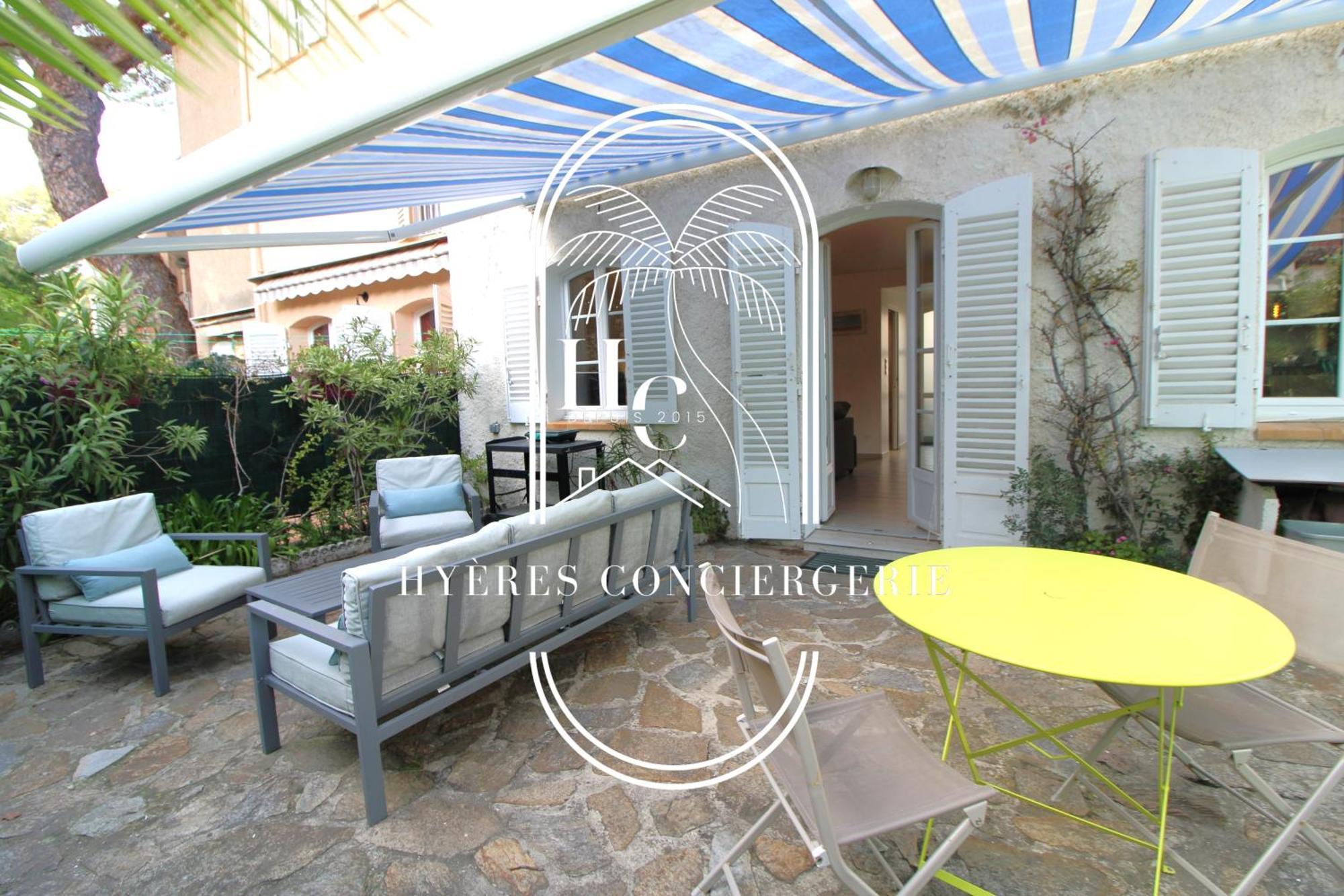 Duplex Au Coeur Du Port D'Hyeres- Plages Parking By Hc Zewnętrze zdjęcie